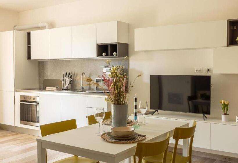 Color Dream Residence