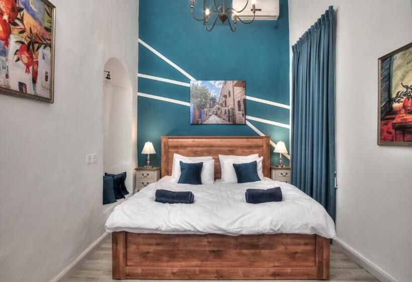 Hotelli אבני החושן   סוויטות יוקרה בצפת העתיקה   Avnei Hachoshen   Luxury Suites In The Old City