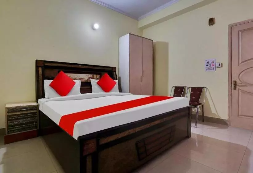 هتل O Abhishek Residency