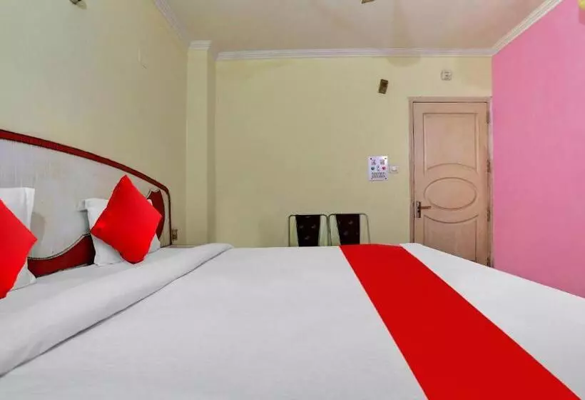 هتل O Abhishek Residency