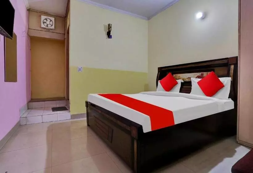 هتل O Abhishek Residency