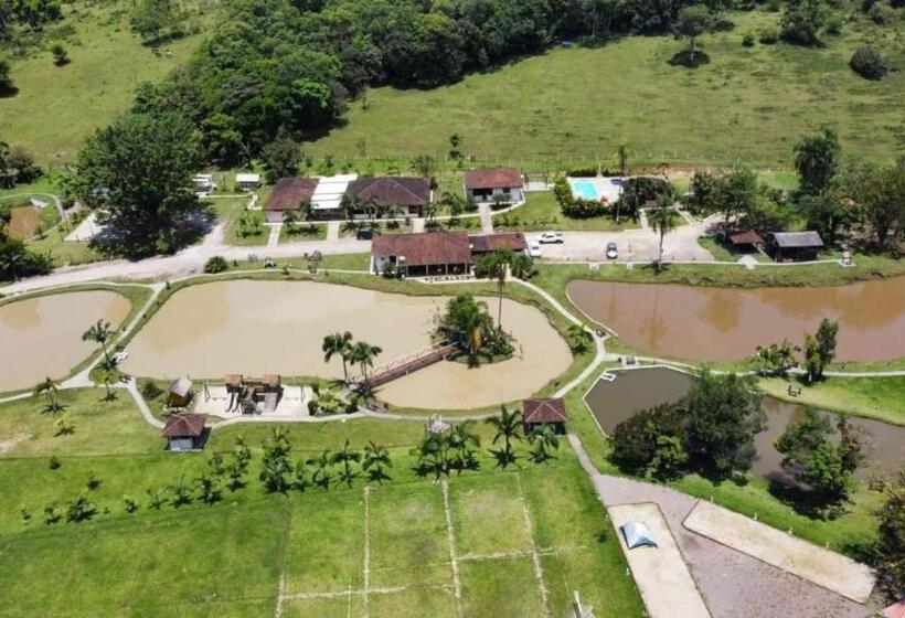 בית מלון כפרי Recanto Mata