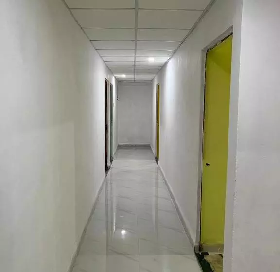 Hotel Tathastu