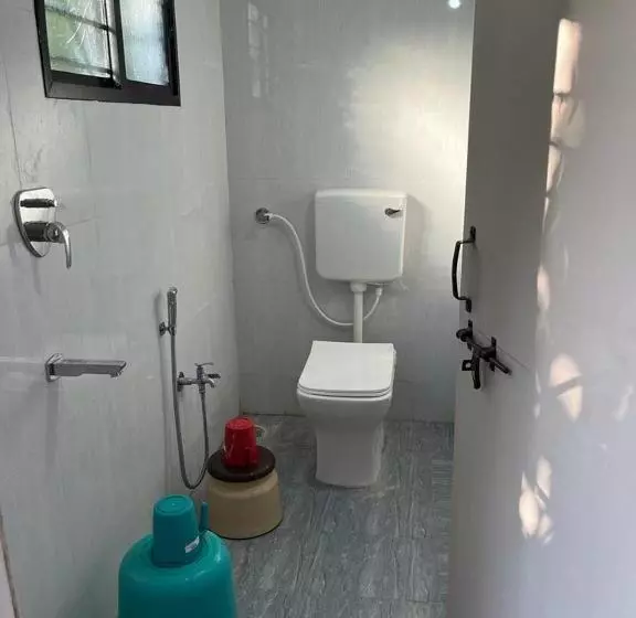 Hotel Tathastu