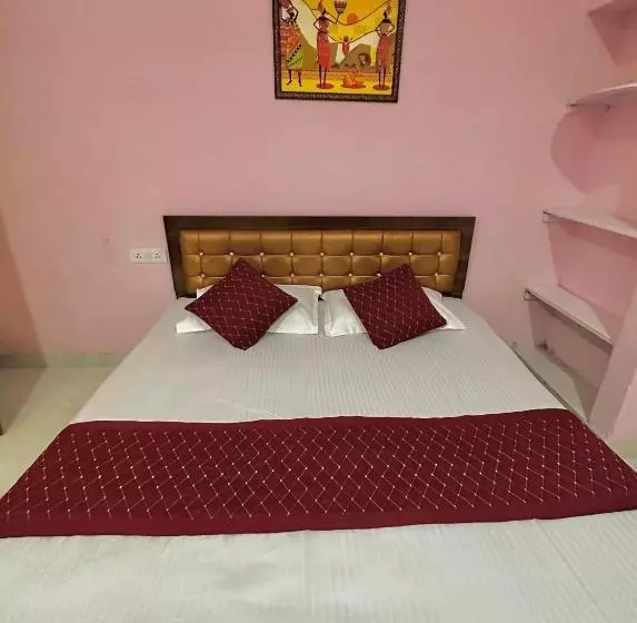 Hotel Tathastu