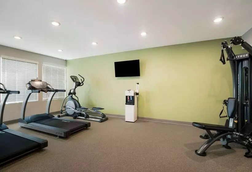 Hotelli Woodspring Suites Moreno Valley