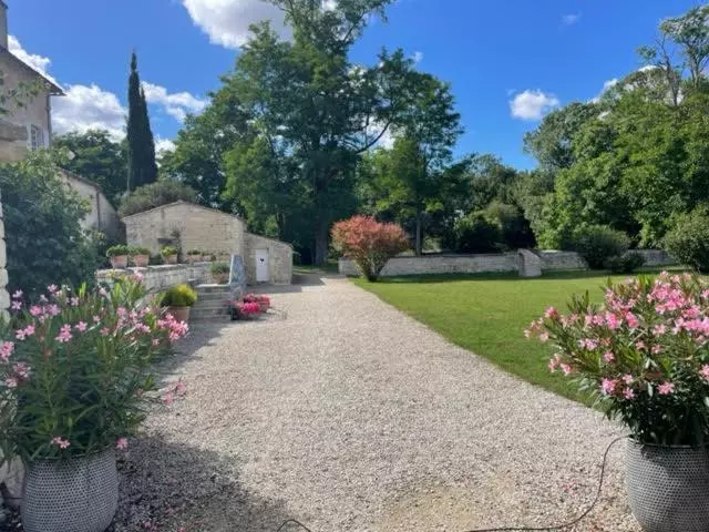Majatalo Le Domaine De La Gravette
