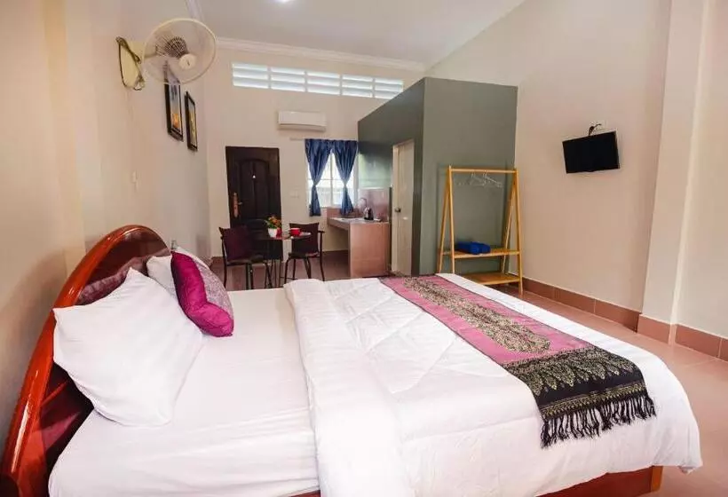 پانسیون Lea S Guesthouse And Restaurant