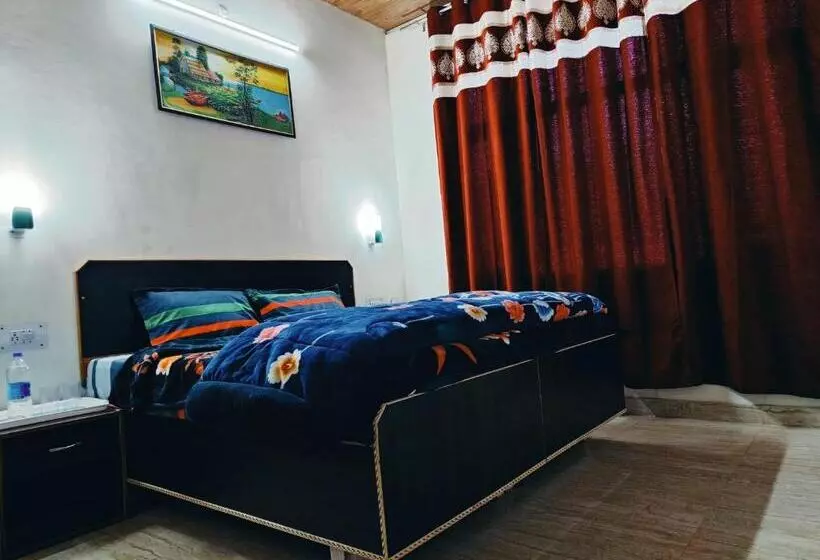 ペンション Eminence Resort & Gym