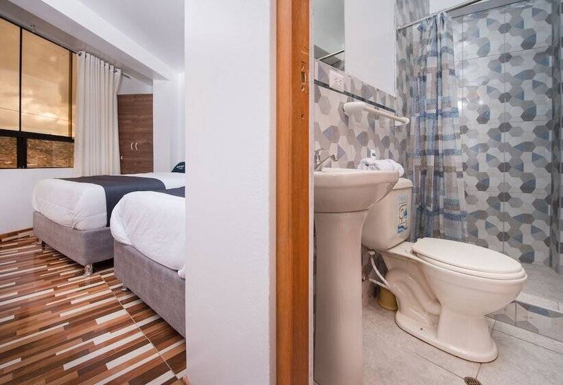 Qoripunku Villa Militar