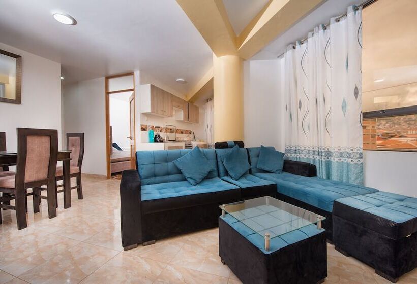 Qoripunku Villa Militar