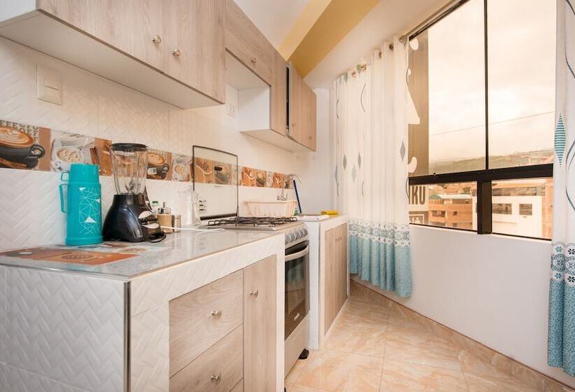 Qoripunku Villa Militar