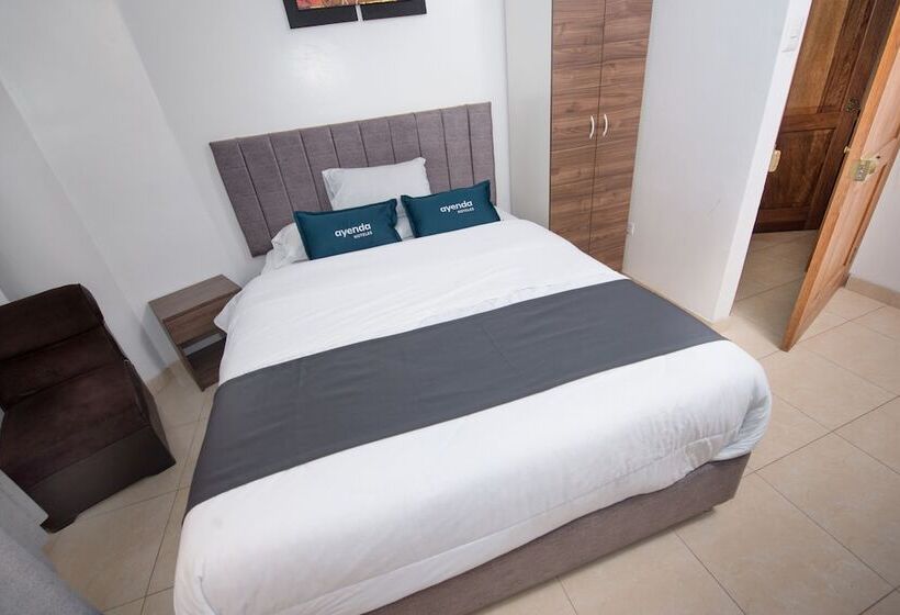 Qoripunku Villa Militar