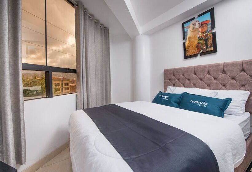 Qoripunku Villa Militar