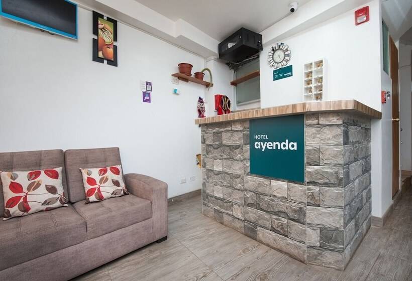 Qoripunku Villa Militar