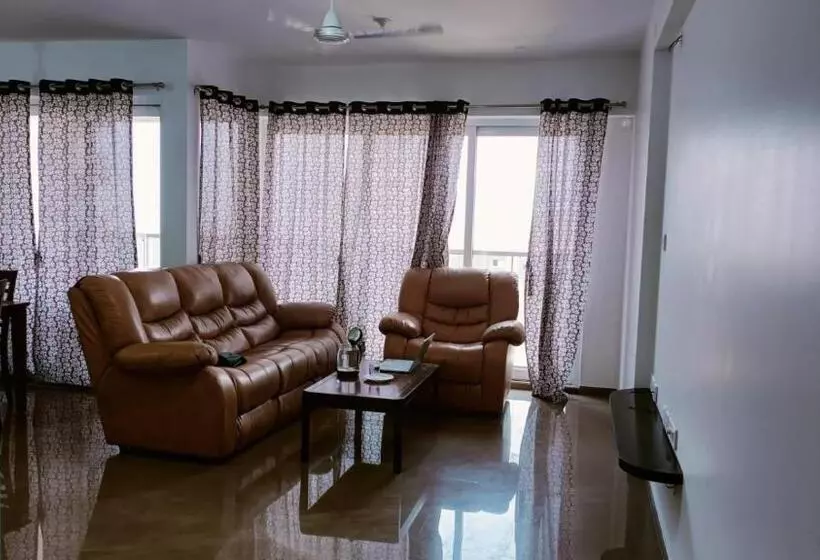 Aamiaismajoitus (B&B) P N A Apartments   Manpada