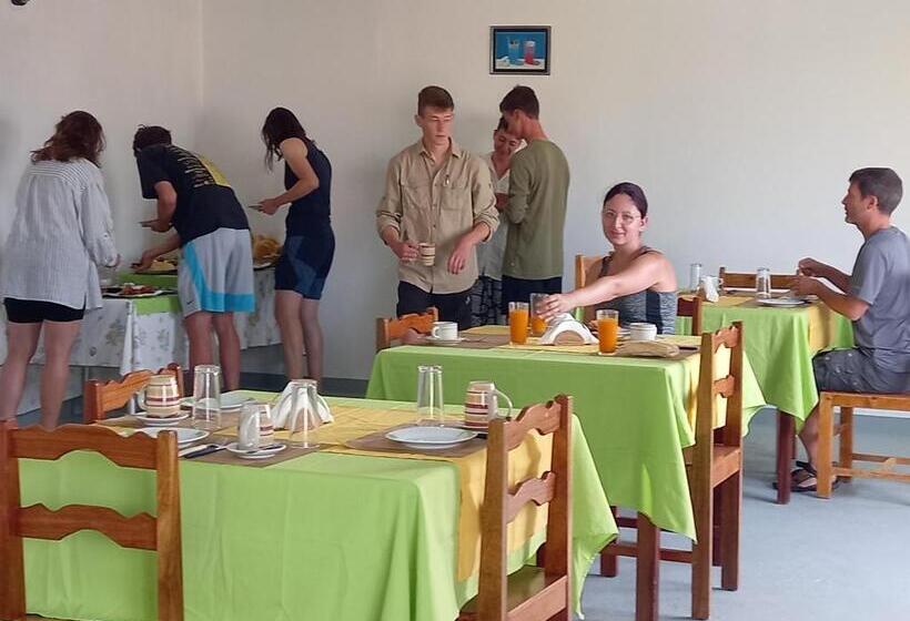 Bed & Breakfast Residencial Rosa Criola