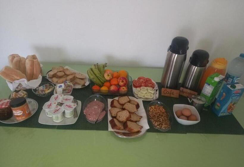 Bed & Breakfast Residencial Rosa Criola