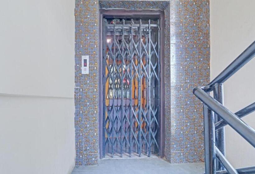 هتل Oyo Flagship 81345 Ak Grand