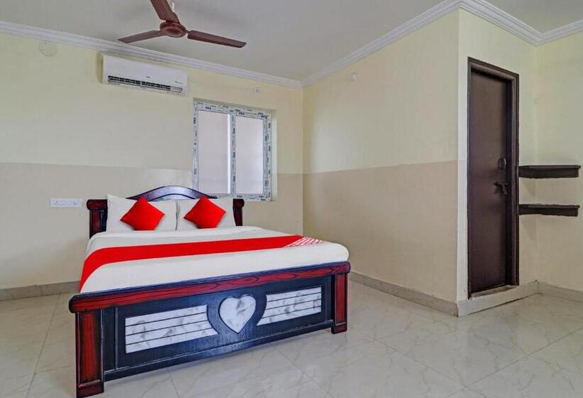 هتل Oyo Flagship 81345 Ak Grand