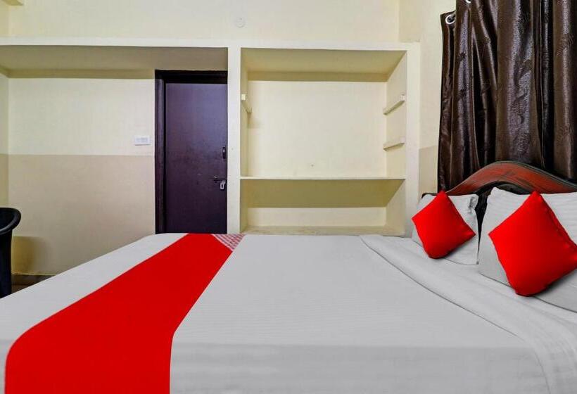 هتل Oyo Flagship 81345 Ak Grand