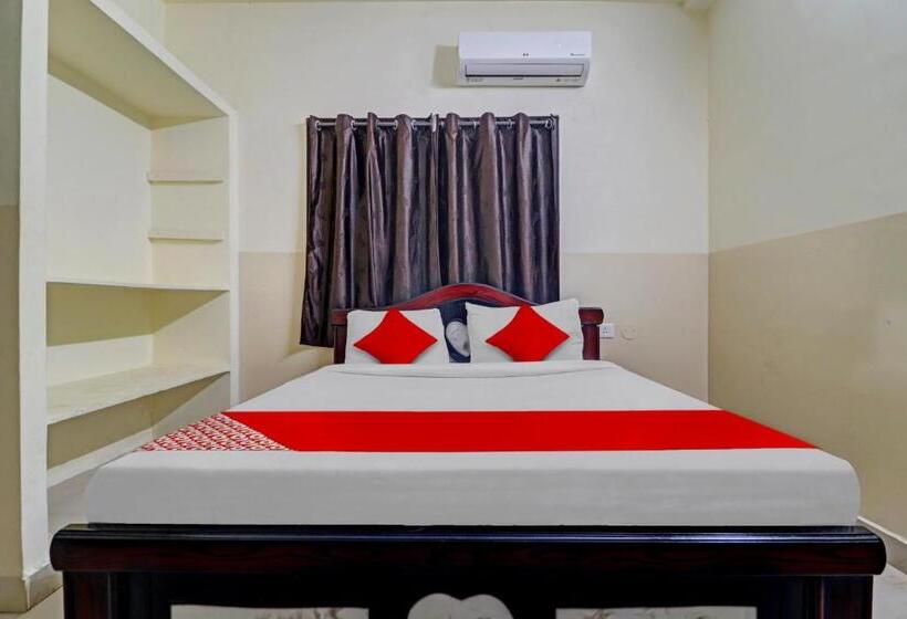 هتل Oyo Flagship 81345 Ak Grand