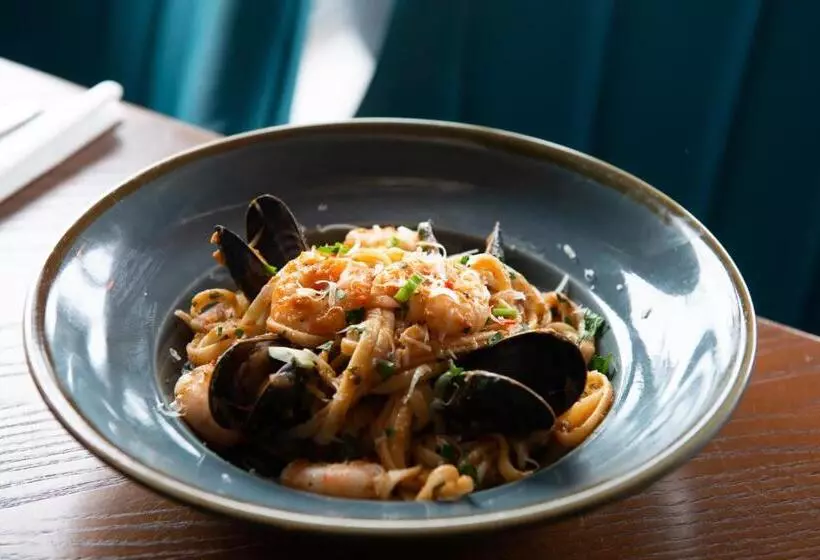 ホテル Rooms At Penarth Marina