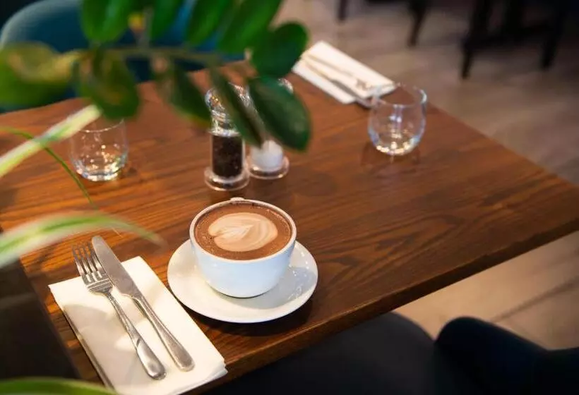 ホテル Rooms At Penarth Marina