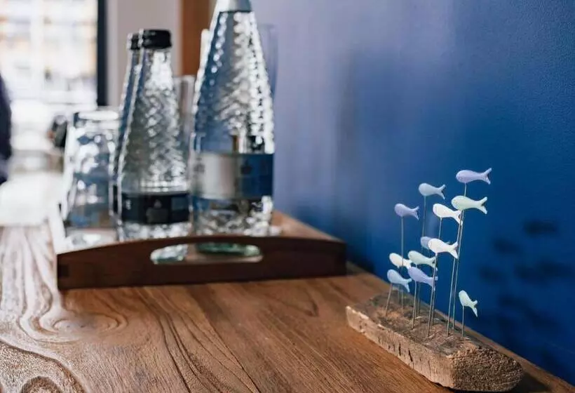 ホテル Rooms At Penarth Marina