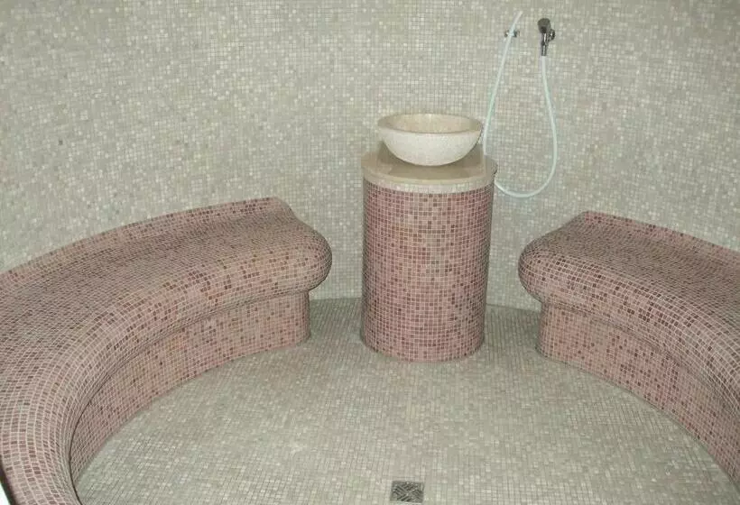 Aparthotel Museumshof