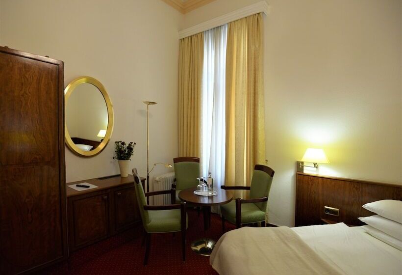 호텔 Am Kochbrunnen