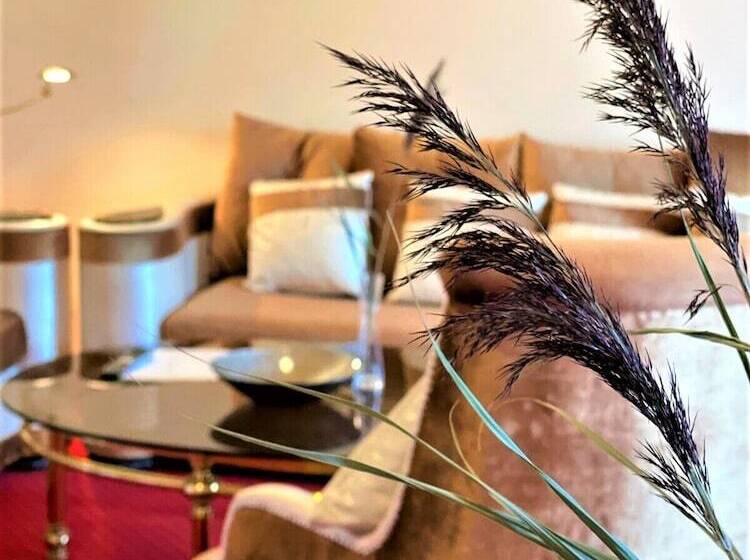 호텔 Am Kochbrunnen