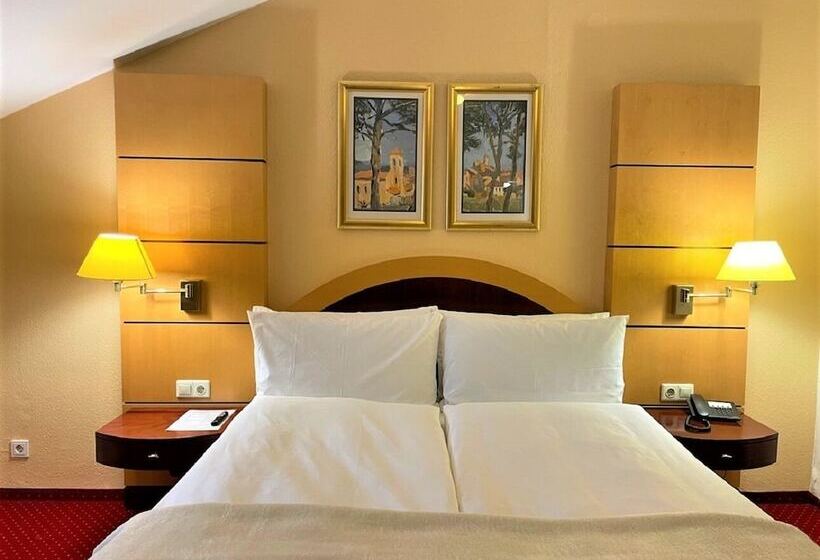 호텔 Am Kochbrunnen