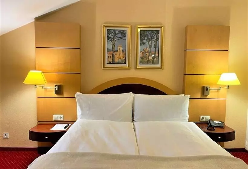 Hotelli Am Kochbrunnen