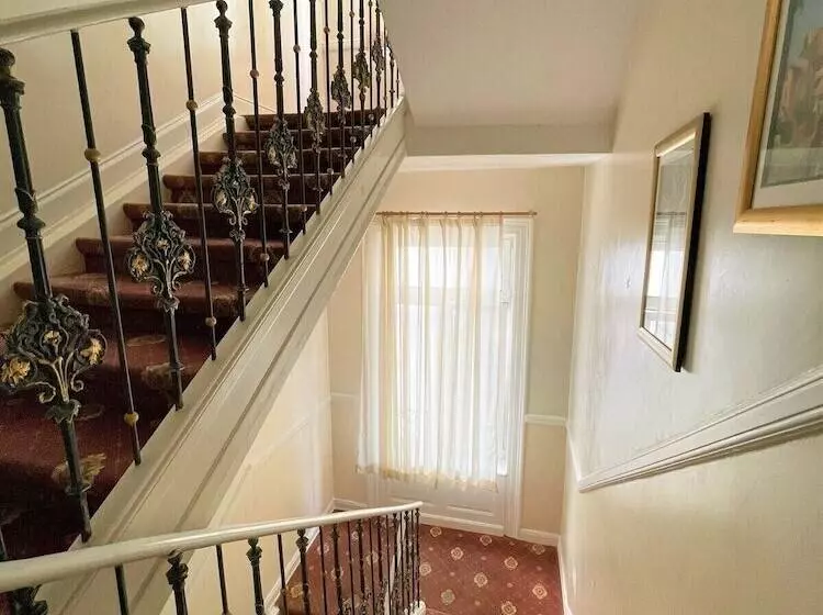 Hotelli Am Kochbrunnen