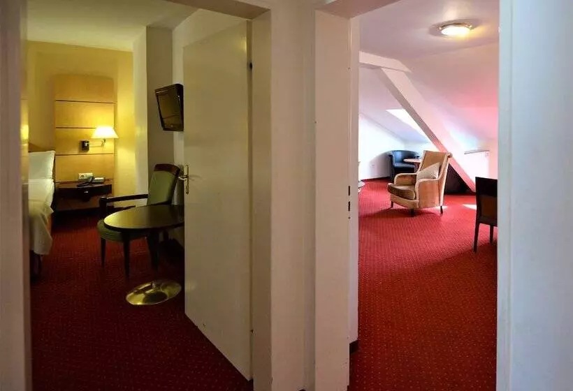 Hotelli Am Kochbrunnen