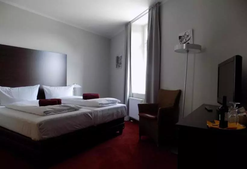 Hotelli Garni Eifeler Hof Mayen