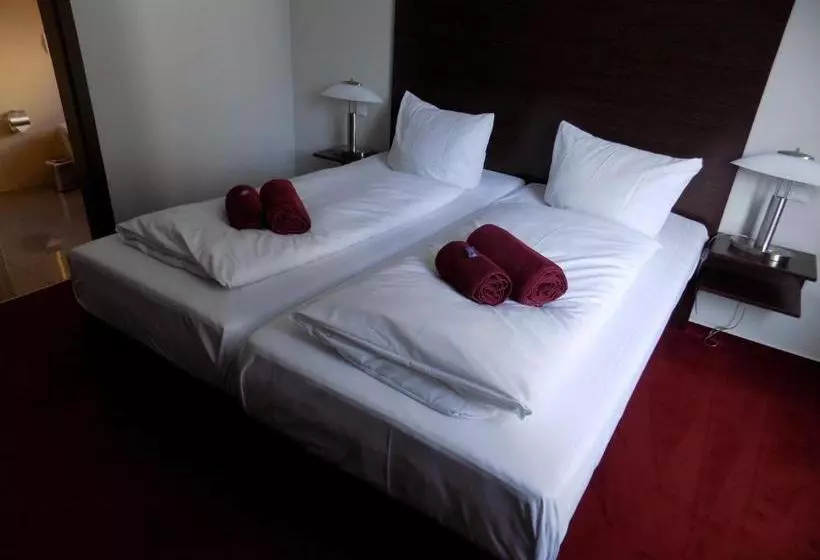 Hotelli Garni Eifeler Hof Mayen