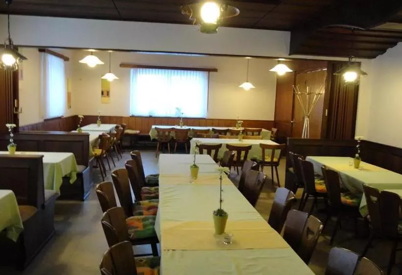 Hotelli Gasthof Reif