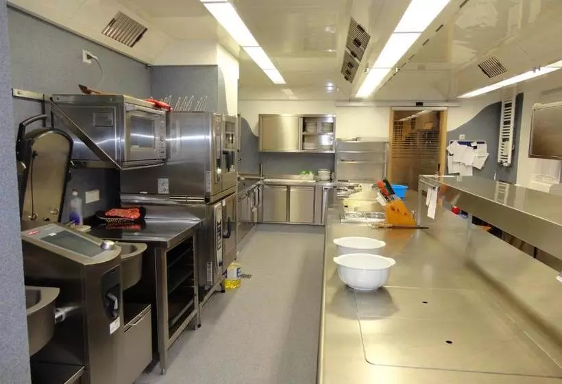 Hotelli Gasthof Reif