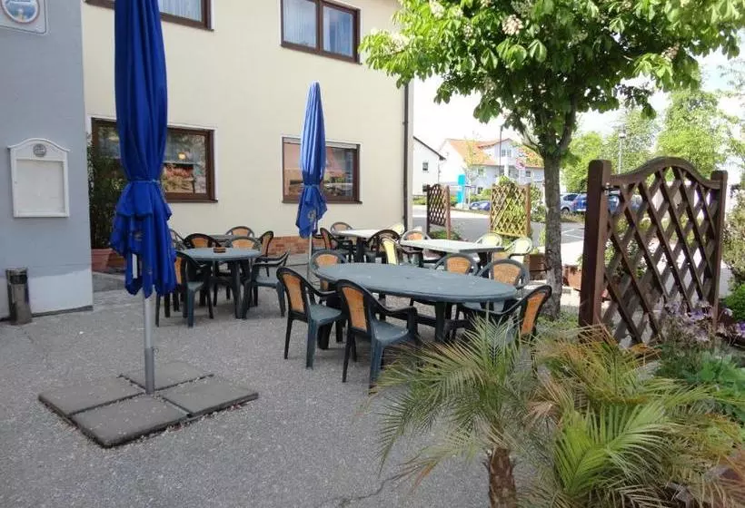 Hotelli Gasthof Reif