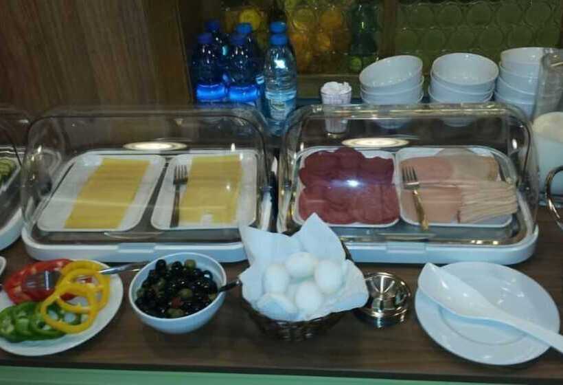 בית מלון כפרי Henry