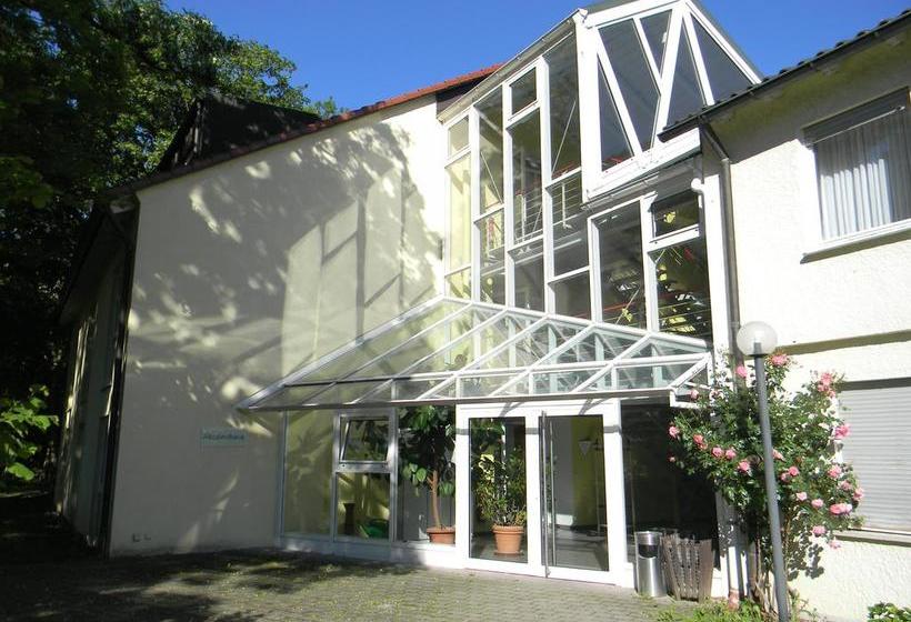 Hotel Landgut Burg Gmbh