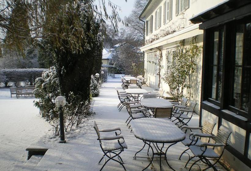 Hotel Landgut Burg Gmbh