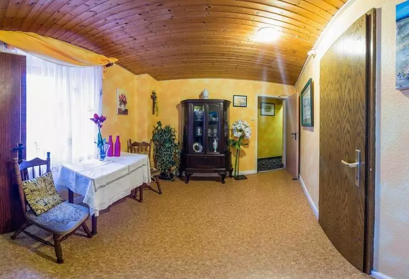 Hotelli Ostermann Garni