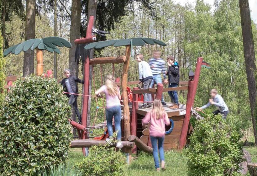 فندق Pension Am Brunnen