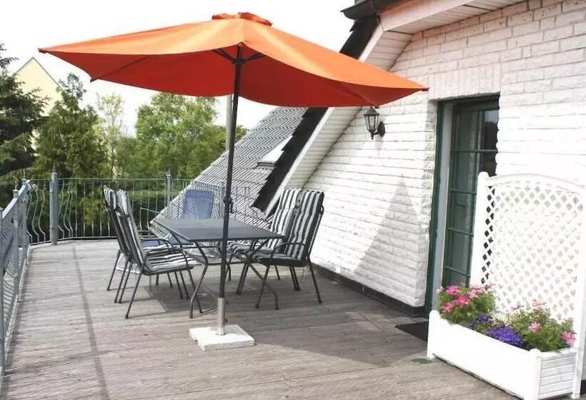 Hotelli Pension Landhaus Teichgraf