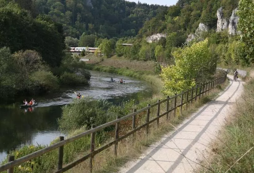 Hotelli Pension Weinhaus Unger