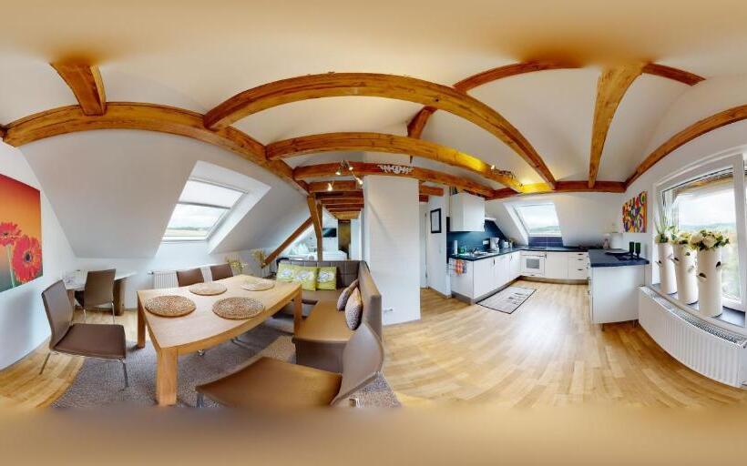 Hotel Pension Weinsberger Tal