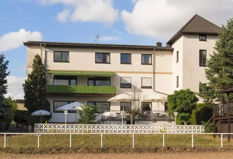 Hotelli Restaurant Häsfeld